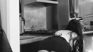 ScamAngels - Gina Valentina hot USA Bimbo Seduces Restaurant Owner