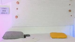 Nerd Babe Loves To Do Deepthroat Cock