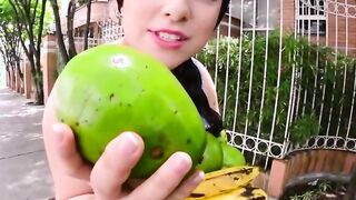 MAMACITAZ - (Francis Restrepo & Alex Moreno) What A Latina Getting This