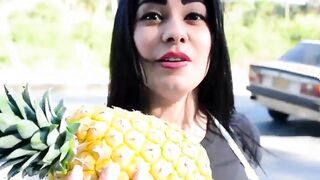 CARNE DEL MERCADO - Devora Robles - Latina Linda Rides Cock On