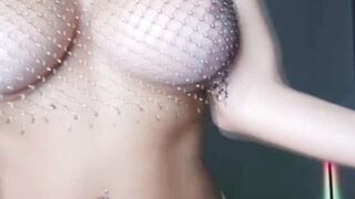 Brunette Chick Fingering Her Pussy And Rubs Her Clit