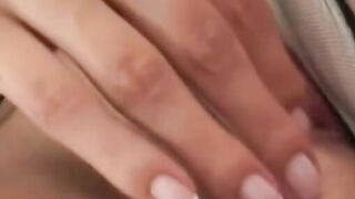 Twat likes Finger Bang