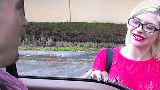Cougar Hunter - Guy picks up kinky milf Sara St Clair
