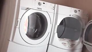 Jana Jordan Masturbates On The Washing Machine