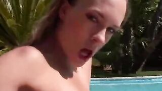 Bae Euro babe tastes Her Wet Snatch