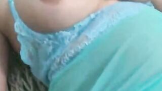 Kinky Malloy Works Her Wet Fuckhole