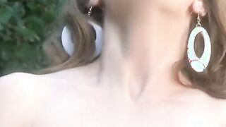Dirty Diane Wanks Her Cunt