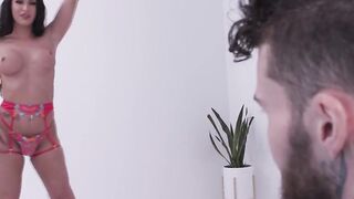 Shemale model Khloe Kay gets barebacked