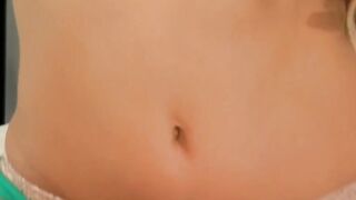 Aliyah love spreads her vagina & finger fucks herself