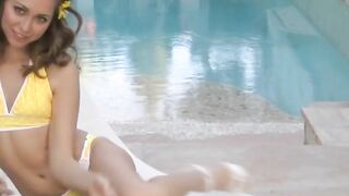 Cute eighteen dark hair grind her clit poolside