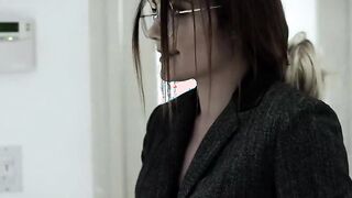 Doctor tricks 19yo virgin into fucking