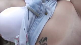 LATINA COLLEGE girlfriend 18 YO FUCKS IN PUBLIC