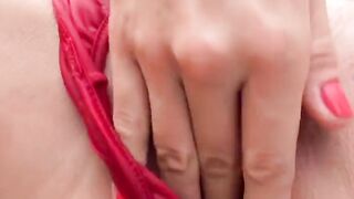 GIGANTIC TIT & ASS FILTHY BLONDE EURO BIKINI AMATEUR SLU