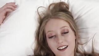 18yo Waitress Autumn is a Vivacious Redh