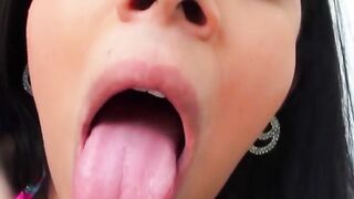 Watch me nailed my bubble butt Latina gf until she ejaculates