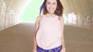 CHICAS LOCA - Elle Rose & Alberto Blanco - What Better Plays