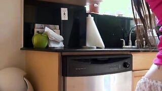 Mofos - I Know That chick - No Way Steak and Oral Sex Day , Lacy
