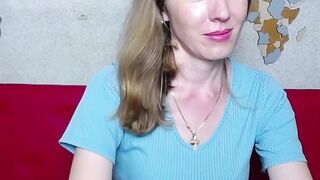Shy Ukrainian amateur Milf on live webcam