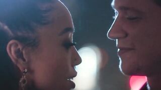 VIXEN Incredible Alexis has passionate first date with Oliver