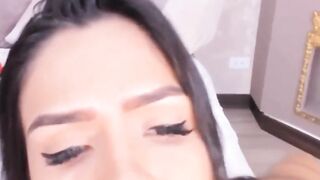 Long Tit Hottie Sex Toys live on cameras