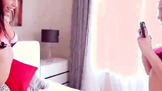 Shake the snake - Pretty Goddess 19 Yo BFFs First Time Lesbian