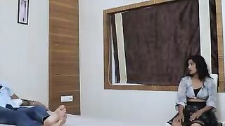 Palang Tod Siskiyaan Season 04 Part 01 Ullu Originals Web Series 10