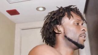 chicagos own phat ass thick booty daphne loves sucking n swallowing long ebony penis