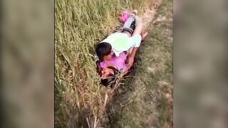 Indian Village couple outdoor sex Join Our telegram channel @rehana980