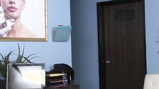 BRAZZERS - all Natural teenie Yo Rahyndee James Getting Exploited by Doctor