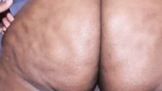 tbooty liking bouncing on stretch3x bbcs