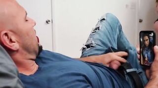 RealityKings - Kylie Le Beau Catches JMac Cheating And Joins The Fun