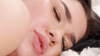 SLAYED Super Sexy Aidra can't resist bestie Aria's Bombshell body