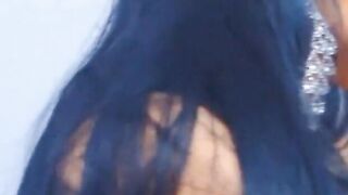 Bae Dark Haired chick Fucking Her Pussy With Dildo