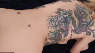 MOFOS - Kali Roses is a professional on sucking off and ride penis