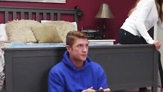 Brazzers - Bae cougar Jeanie Marie Sullivan riding her stepson's big joystick