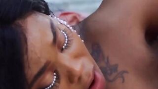 Brazzers - Huge Boobed and curvy Ms Delicious los big white cocks