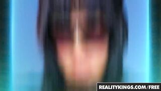 Reality Kings - Amateur 19 year old Deneice Molly and Bennett Richie share dick