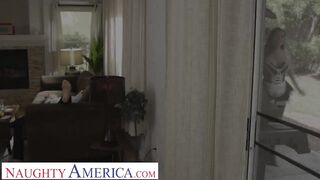 Sexual America - Silvia Saige is well trained in handling her customers