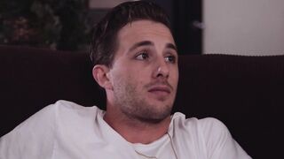 Lucas Frost fucks his curvy stepmother Reagan Foxx