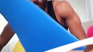 (Alexis Fawx) Spreads Her Legs For (Xander Corvus) And Instructs Him To