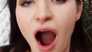 Mofos - Ukrainian Goddess Arian Joy Fished from the Street