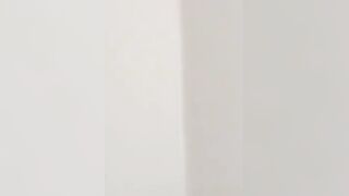 Twistys - Skinny 19 yo Anna Lynn Cruz rubs her twat