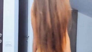 Dark Hair Hottie Sucks Sex Toy Then Fucked Her Pussy