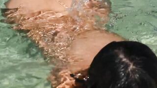 Pretty chaturbate Rose can't help to finger her soak snatch