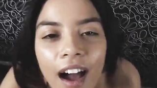 tight teen pays photographer with fucking