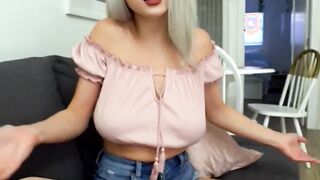 'Am I hot or not' 'This is Fucking Weird' Sex Freak Step Sis Skylar Vox