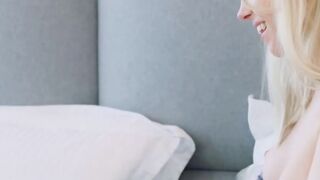 VIXEN Alone of vacay, babe Freya finds a new distraction