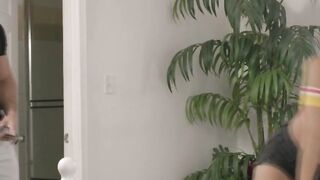 Stepbro records while fucking TS stepsis