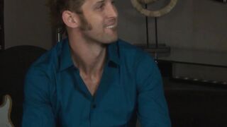 Hot masseuse pounded ass on hard dick