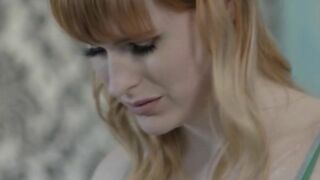 Redhead Tgirl Lianna gets analed in motel